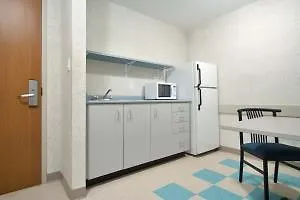 ** Hotel Seneca College Residence Newnham Campus Toronto Canada